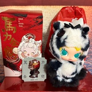 Pop Mart Have A Good Run Series Plush Pendant Blind Box.”Great Wealth-Molly”